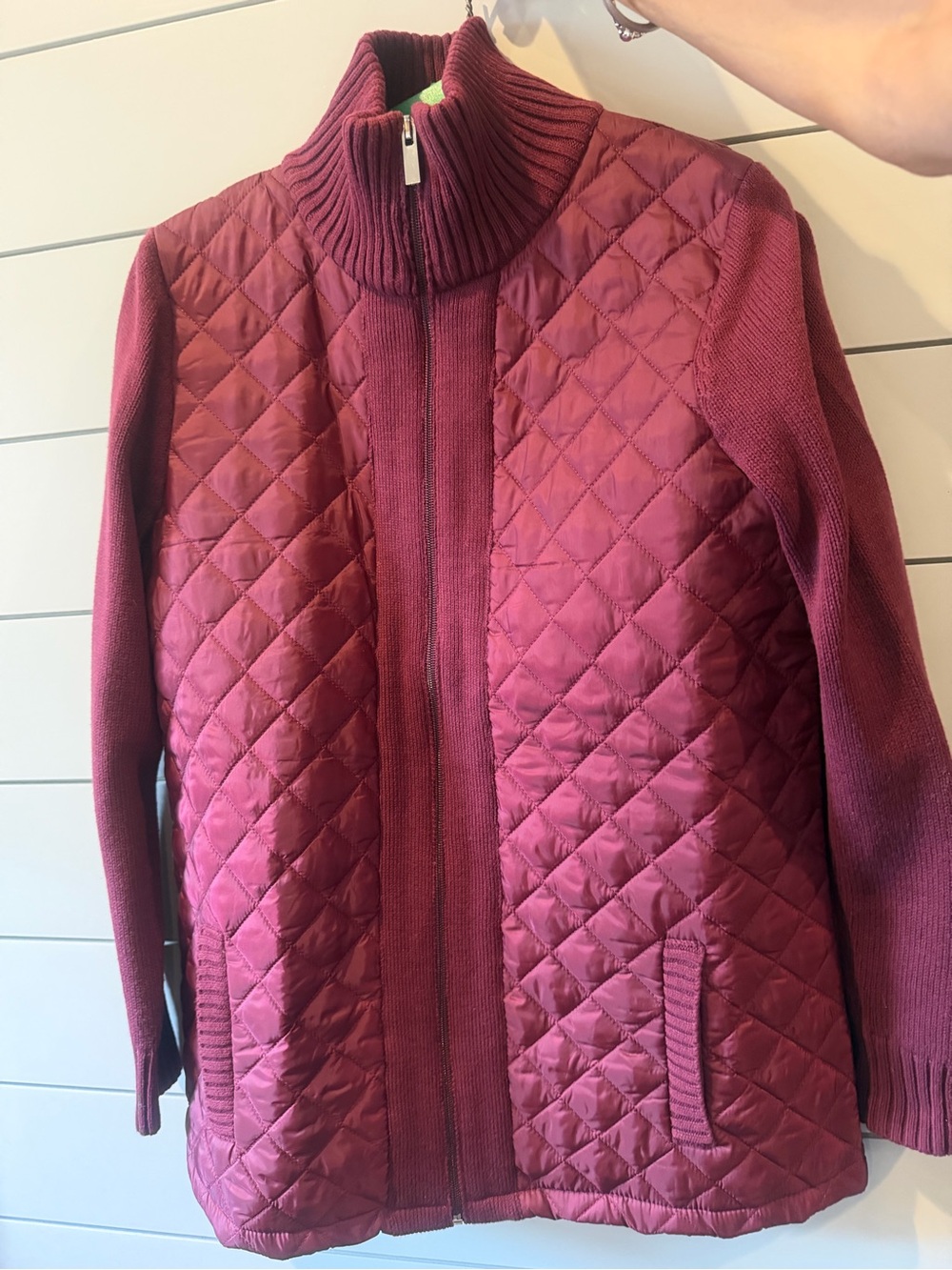 Quilted Zip-Up Cardigan Jacket in Deep Burgundy/Wine